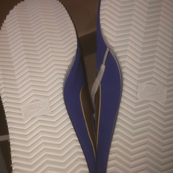 BRAND NEW NIKE CORTEZ - Picture 3 of 4